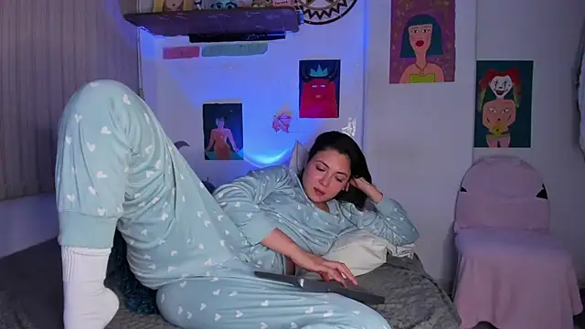 azumi cutiepie  online show from March 2025 11:42:02 PM