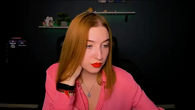 Snapshot of daisy_candy chatting on December 2024 07:43:02 PM daisy candy online show from December 2024 07:43:02 PM