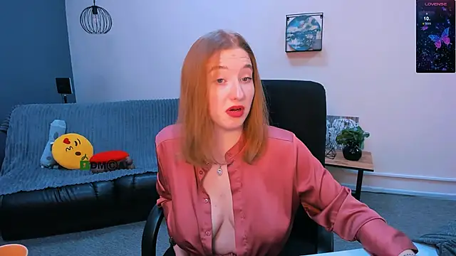 Snapshot of daisy_candy chatting on December 2024 04:55:01 AM daisy candy online show from December 2024 04:55:01 AM