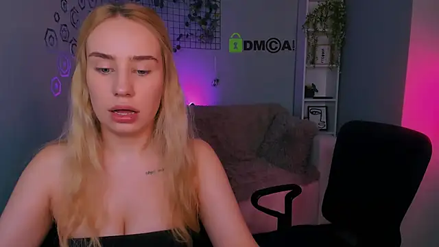 Snapshot of daisy_candy chatting on October 2025 07:23:02 PM daisy candy online show from October 2025 07:23:02 PM