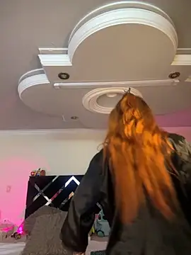 antonhella1 online show from October 2025 07:01:02 PM