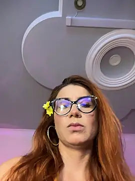 antonhella1 online show from February 2026 05:20:01 PM