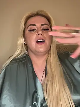 Blondiee3088 online show from February 2025 11:37:01 PM