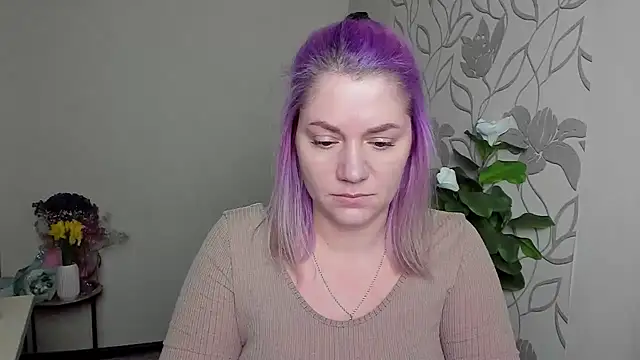 Snapshot of MariaSttone chatting on April 2026 08:25:02 PM MariaSttone online show from April 2026 08:25:02 PM