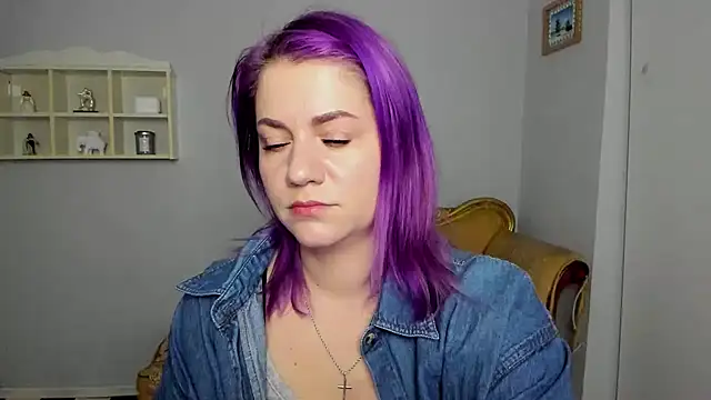 Snapshot of MariaSttone chatting on April 2026 08:39:02 AM MariaSttone online show from April 2026 08:39:02 AM