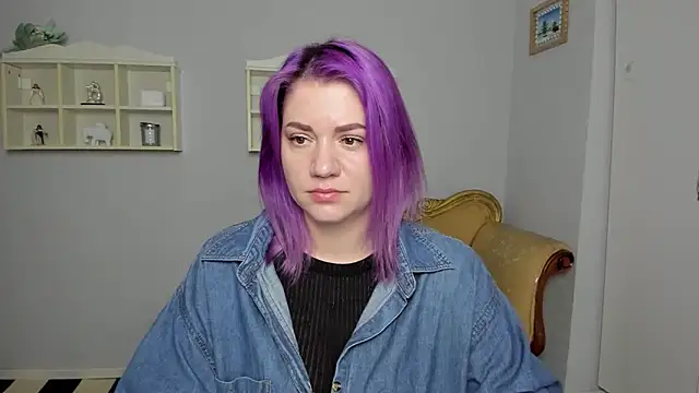 Snapshot of MariaSttone chatting on April 2026 01:52:02 PM MariaSttone online show from April 2026 01:52:02 PM