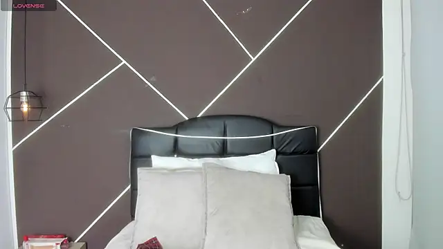 Snapshot of AntonellaRosee_ chatting on January 2025 11:38:02 AM AntonellaRosee online show from January 2025 11:38:02 AM