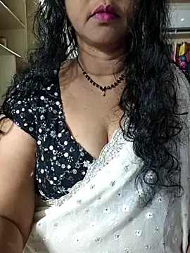 Snapshot of Bangarupapa chatting on March 2026 04:44:01 PM Bangarupapa online show from March 2026 04:44:01 PM
