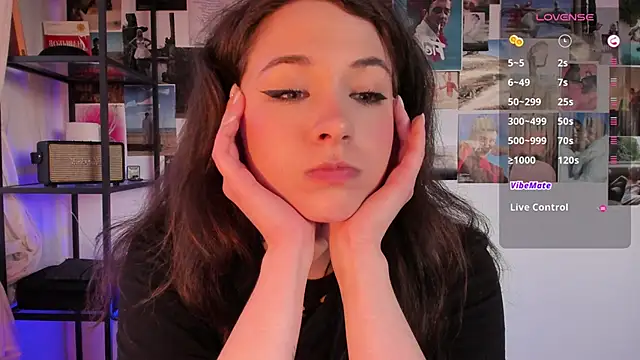 MonicaRocket online show from December 2024 01:06:01 PM