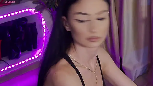 Snapshot of FeetVibe chatting on October 2025 06:54:01 AM FeetVibe online show from October 2025 06:54:01 AM