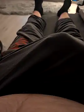 Mrloverlover77xh online show from November 2025 11:26:01 PM