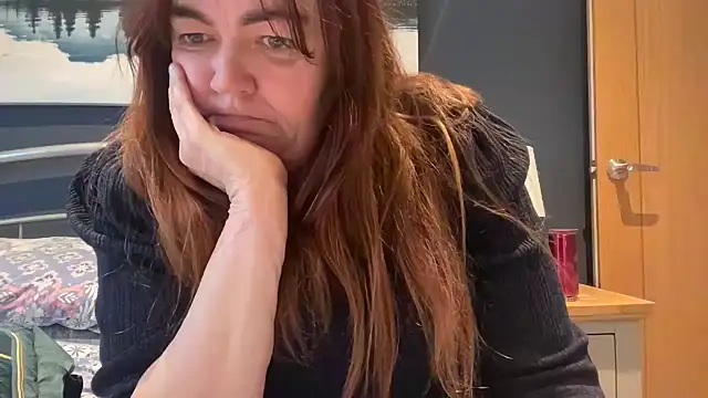 curvy-milf-abbie online show from February 2026 03:50:01 PM