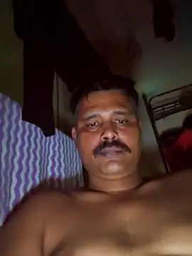 Snapshot of Vinay-kumar89 chatting on April 2026 04:44:01 PM Vinay-kumar89 online show from April 2026 04:44:01 PM