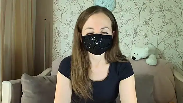 MilfeaN online show from September 2025 04:29:02 PM