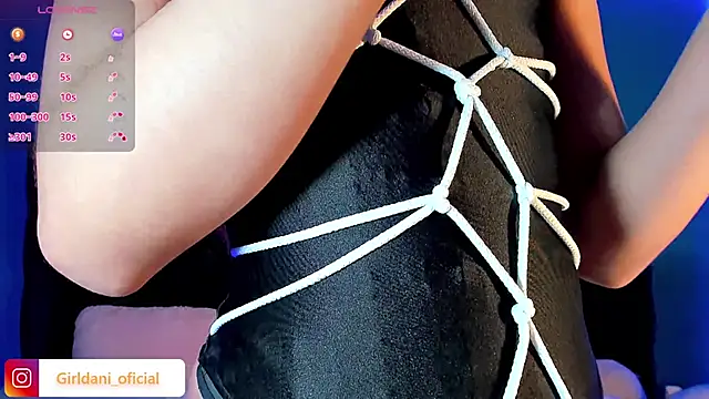 Liittle foxxxy online show from January 2025 10:28:01 AM