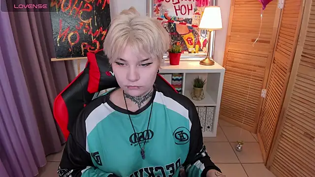 mekurisu online show from March 2025 01:34:02 AM