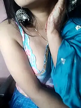 karishma online show from February 2025 02:01:01 AM