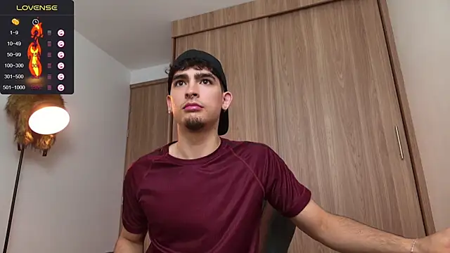 Snapshot of zenn_rush1 chatting on January 2025 12:23:01 PM zenn rush1 online show from January 2025 12:23:01 PM