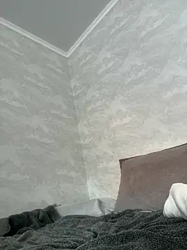 Snapshot of Miilania chatting on December 2024 10:08:02 AM Miilania online show from December 2024 10:08:02 AM