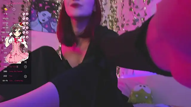 kissthasky online show from September 2025 02:51:01 PM