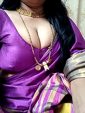 Snapshot of amala_ss chatting on November 2025 02:51:02 PM amala ss online show from November 2025 02:51:02 PM