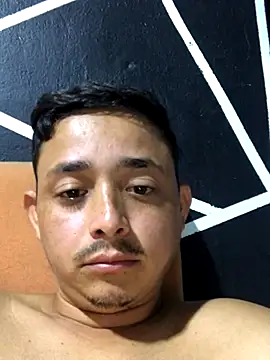 isacalejandroo online show from September 2025 08:52:02 AM