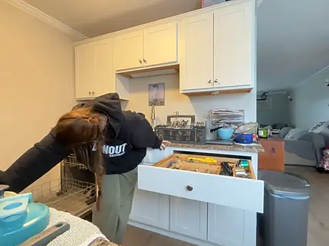 MissSwitch online show from December 2025 01:38:01 PM