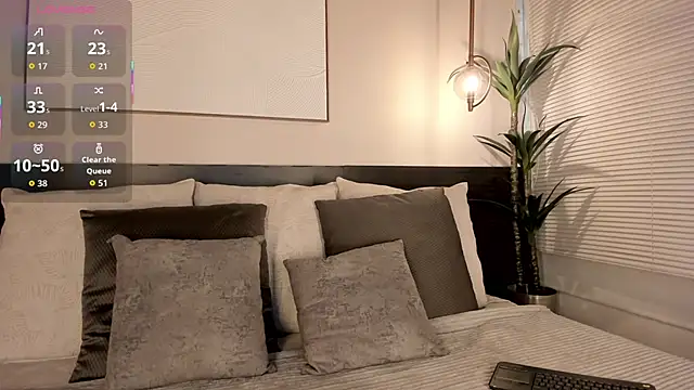 SophieBlake online show from December 2025 08:27:02 PM