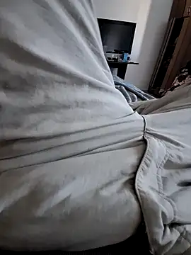 Snapshot of benalexa1992 chatting on March 2026 01:28:01 PM benalexa1992 online show from March 2026 01:28:01 PM