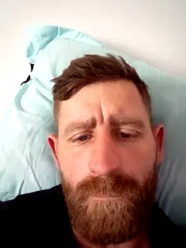 benalexa1992 online show from April 2026 03:52:01 PM