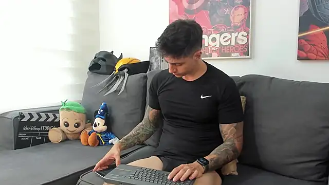 JeanBroc online show from May 2026 07:44:02 PM