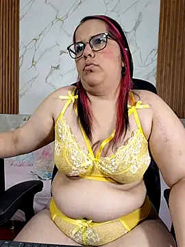 Snapshot of kiara_scottt chatting on June 2026 08:35:01 AM kiara scottt online show from June 2026 08:35:01 AM