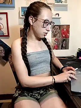 Snapshot of milena_23x chatting on January 2025 02:46:01 AM milena 23x online show from January 2025 02:46:01 AM