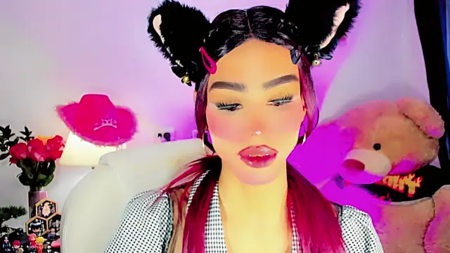 dollswit01 online show from February 2025 08:00:01 PM