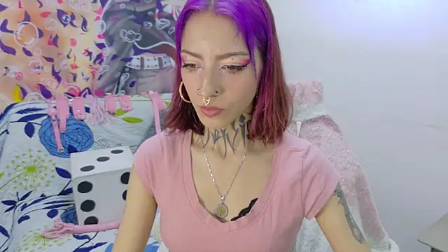 Snapshot of Scarllett_BDSM chatting on April 2026 05:30:01 AM Scarllett BDSM online show from April 2026 05:30:01 AM