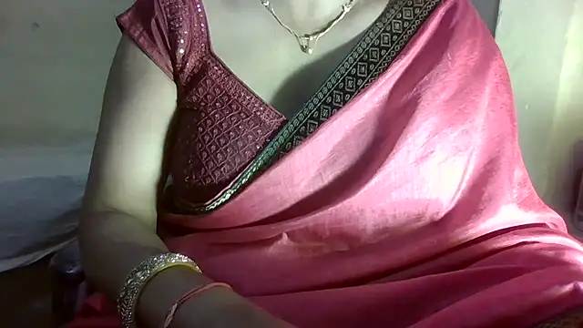 Snapshot of Lovely12streaming chatting on April 2026 08:10:02 PM Lovely12streaming online show from April 2026 08:10:02 PM