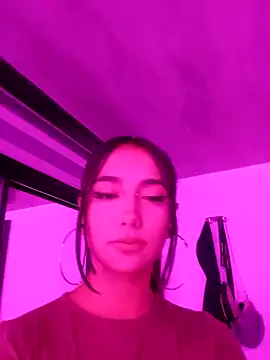 Snapshot of _ella_b chatting on January 2025 07:48:02 AM ella b online show from January 2025 07:48:02 AM