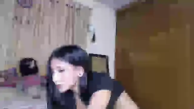 Snapshot of _ella_b chatting on March 2025 02:28:02 AM ella b online show from March 2025 02:28:02 AM