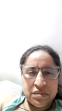 Yaya    11 online show from October 2025 06:20:01 PM