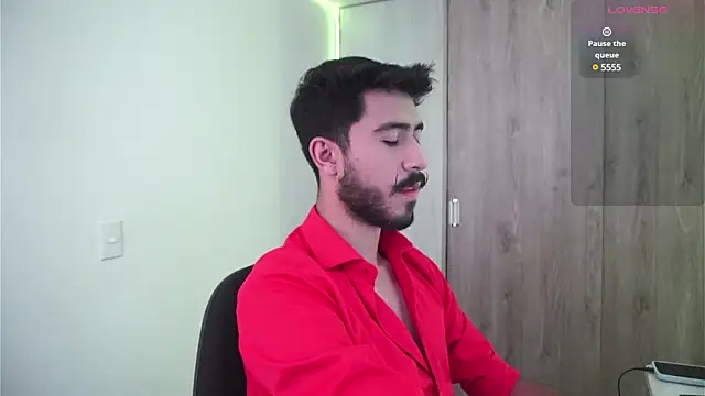 dam0n fr0st online show from December 2024 09:51:01 PM