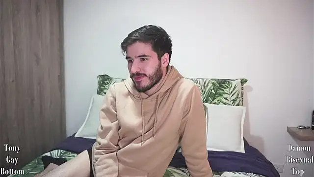 dam0n fr0st online show from January 2025 12:02:01 PM