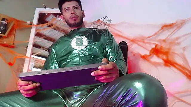 Colby brown03 online show from October 2025 07:27:02 PM