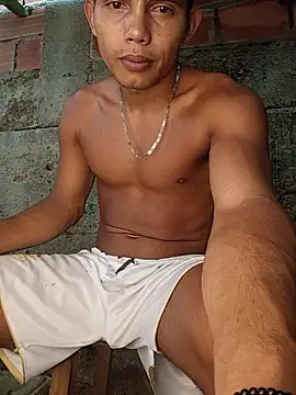 Snapshot of alex_candela chatting on November 2025 09:25:02 PM alex candela online show from November 2025 09:25:02 PM