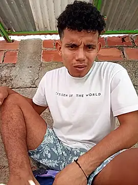 Snapshot of alex_candela chatting on December 2025 01:42:01 PM alex candela online show from December 2025 01:42:01 PM