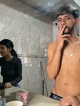 Snapshot of Rouuus12 chatting on February 2026 03:52:02 PM Rouuus12 online show from February 2026 03:52:02 PM