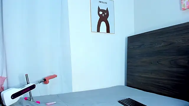 AnnieSofiia online show from December 2025 08:25:01 PM