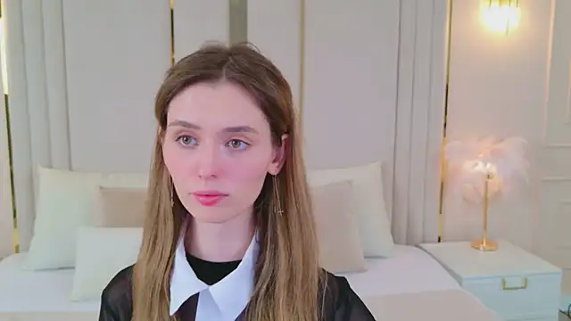 Snapshot of MarybethSnow chatting on May 2026 05:07:01 PM MarybethSnow online show from May 2026 05:07:01 PM