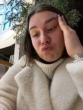 SuzieMurray online show from December 2024 12:22:01 PM