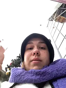 SuzieMurray online show from December 2024 09:13:01 AM