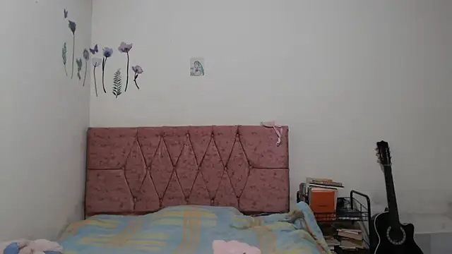 Snapshot of Serenity chatting on April 2026 11:35:02 PM Serenity online show from April 2026 11:35:02 PM